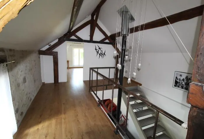 בית נופש Loft Saint-Yon